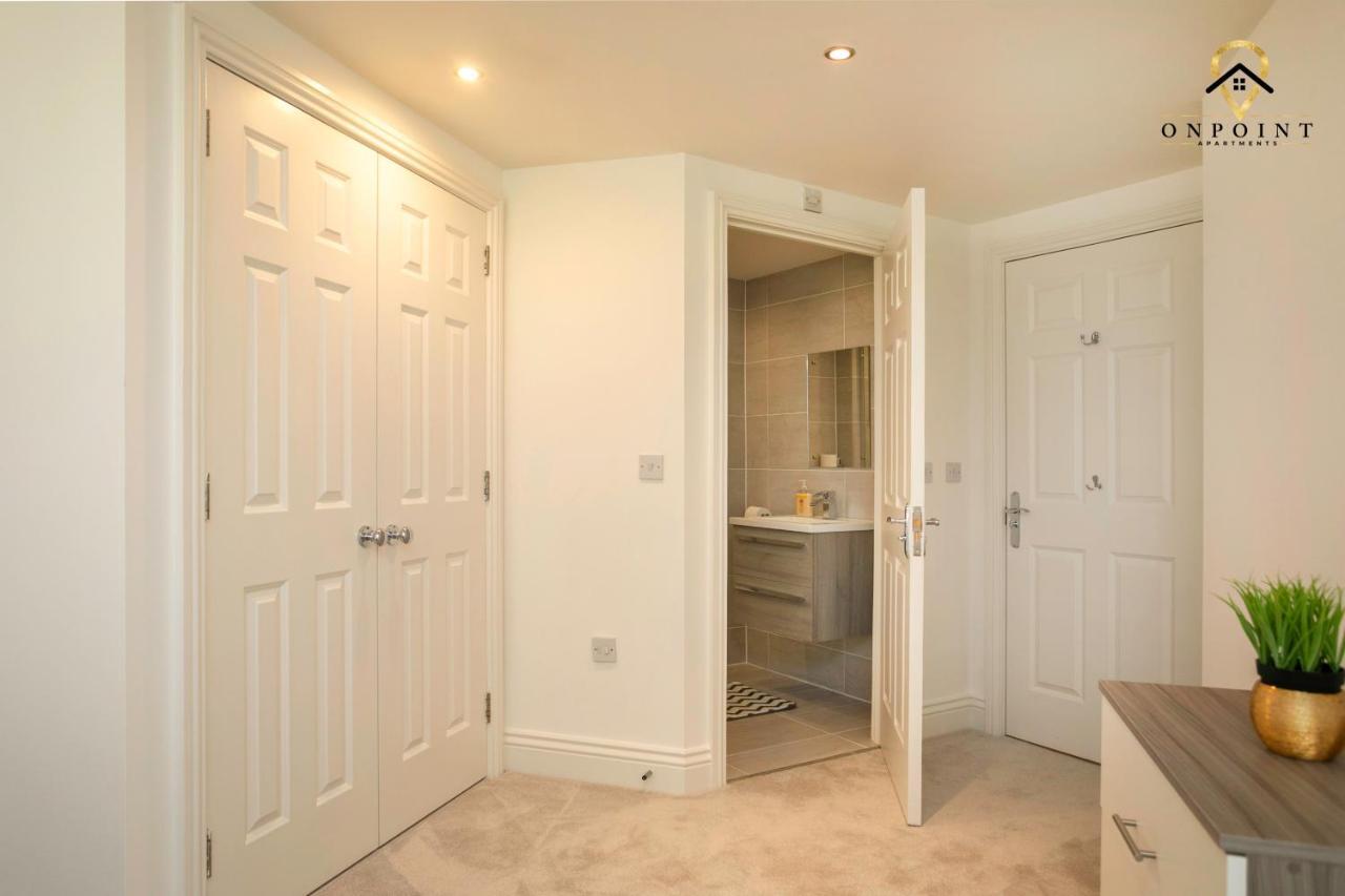 ✰Onpoint -Large 2 Bedroom Apt With Parking!✰ Nottingham Exterior foto