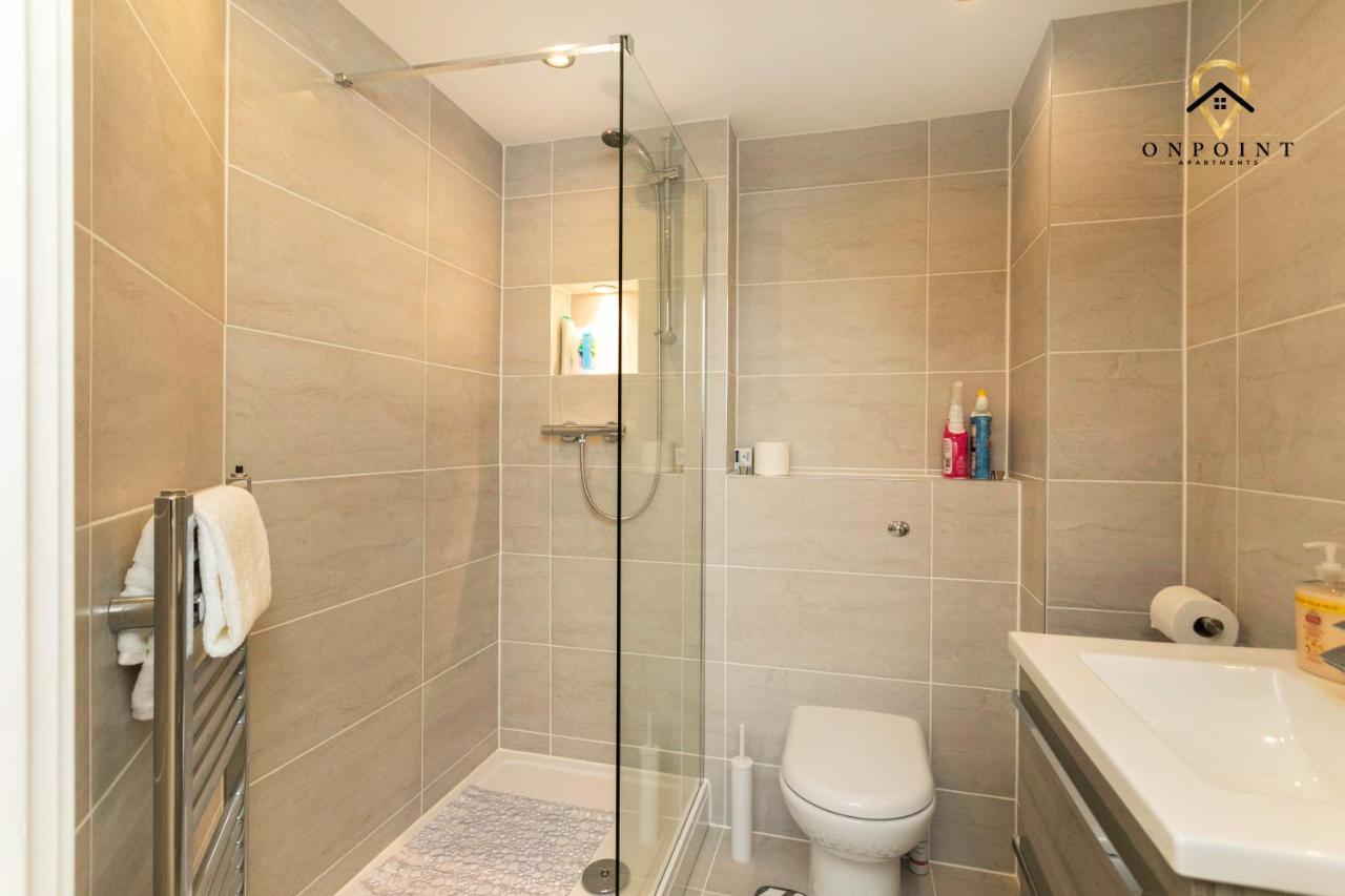 ✰Onpoint -Large 2 Bedroom Apt With Parking!✰ Nottingham Exterior foto