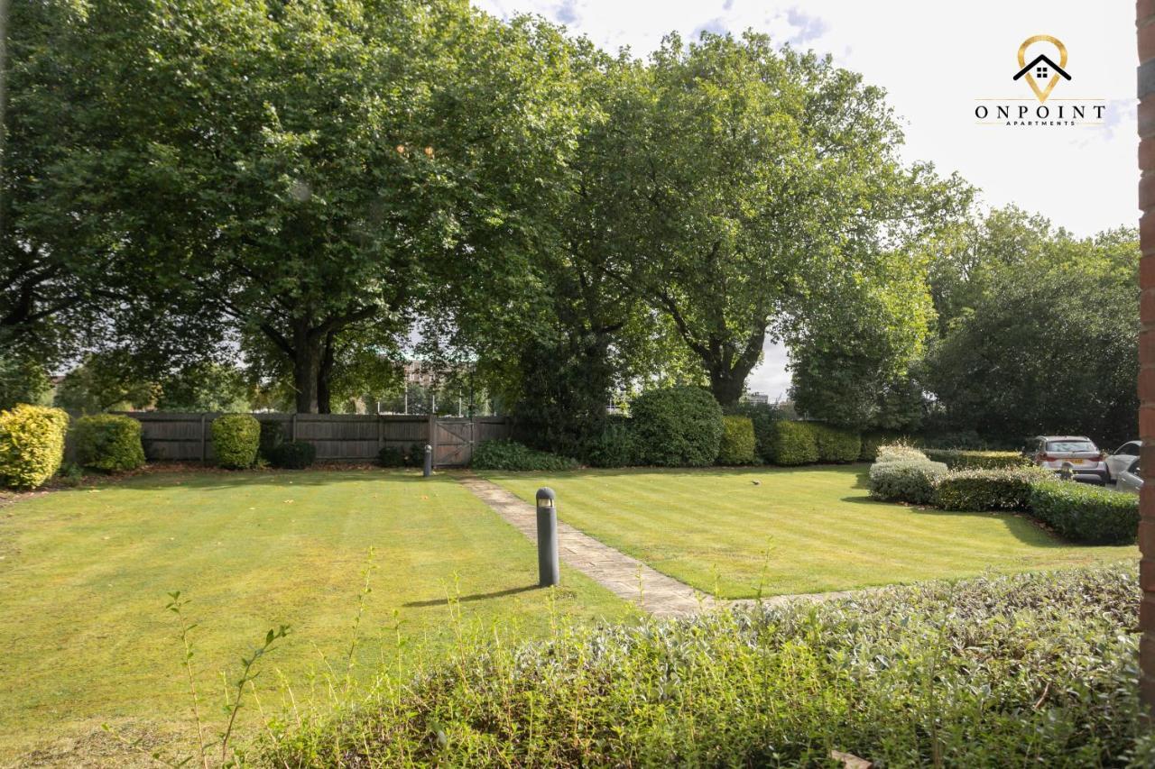 ✰Onpoint -Large 2 Bedroom Apt With Parking!✰ Nottingham Exterior foto