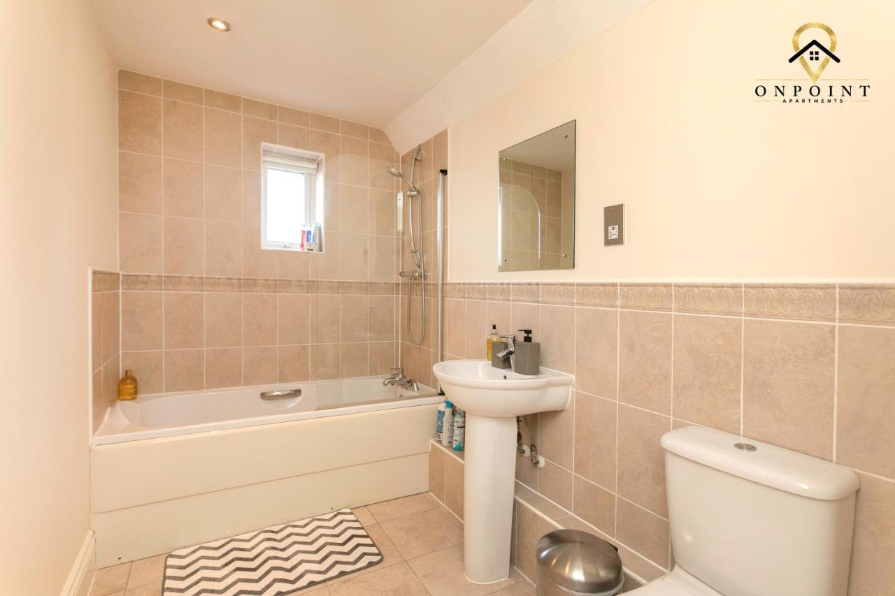 ✰Onpoint -Large 2 Bedroom Apt With Parking!✰ Nottingham Exterior foto